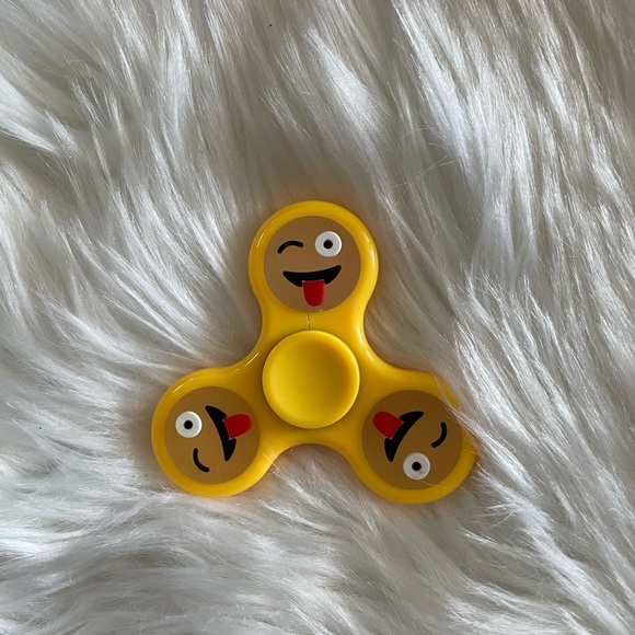 Yellow Emoji Hand Spinner Fidget - Picture 3 of 5